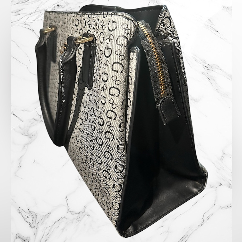 Guess Monogram Print Tote Bag - Picture 3 of 7